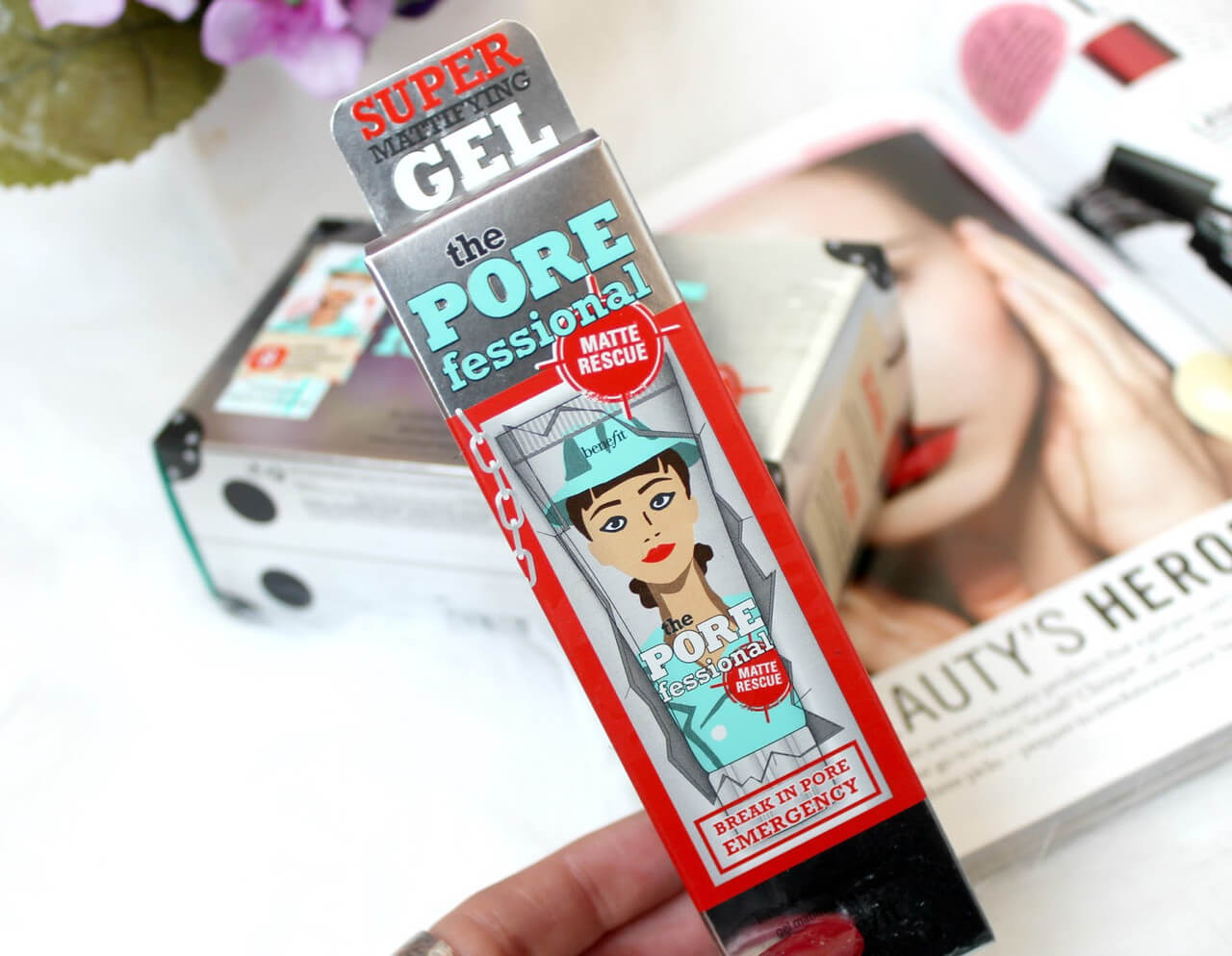 Benefit , The Porefessional matte Rescue , เจลดูดซับความมัน , ไพร์เมอร์ , ควบคุมความมัน , หน้ามัน , ลดหน้ามัน , เจลลดหน้ามัน