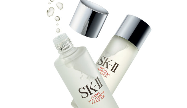 SK-II Facial Treatment Essence 30 ml สุดยอดเอสเซนส์ยอดนิยม อุดมด้วยพิเทร่าบำรุงผิวเข้มข้น เพื่อผิวสวยกระจ่างใส ผลัดเซลล์ผิวใหม่ ลดเลือนจุดด่างดำ รูขุมขนกระชับ คงความอ่อนเยาว์